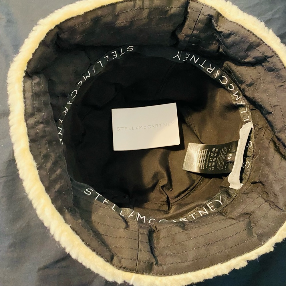 RARE FIND-Stella McCartney Shearling Faux Fur Logo Bucket Hat - Picture 8 of 11